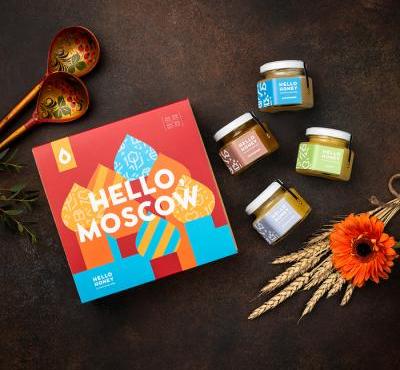 Подарочный набор с мёдом и чаем "Hello, Moscow"